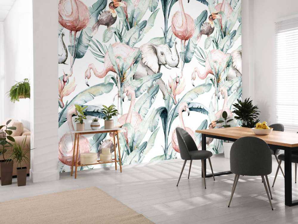 Animals between leaves