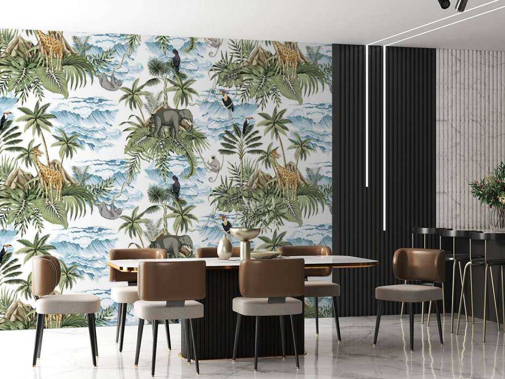 Animals between the leaves