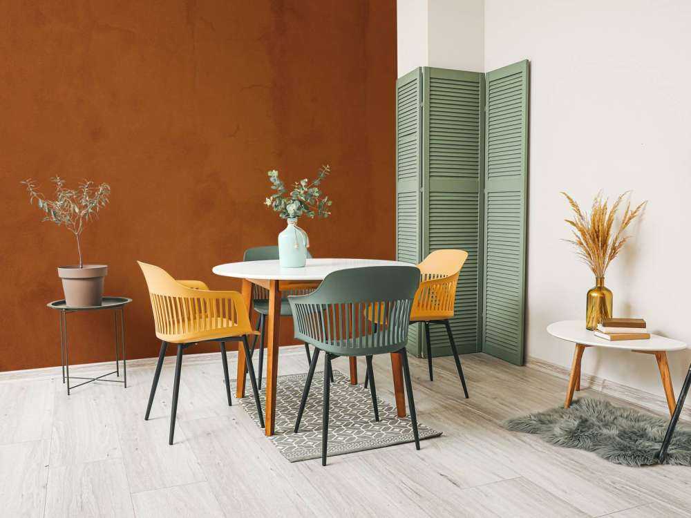 Light red-brown concrete