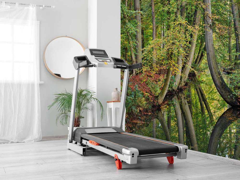 Reflection of bent trees