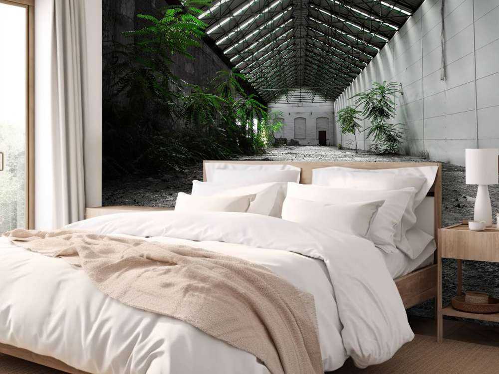 Industrial hall with plants