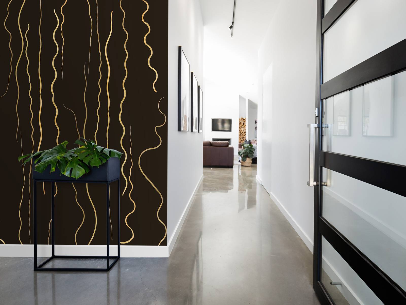 Organic lines grass gold on ebony black