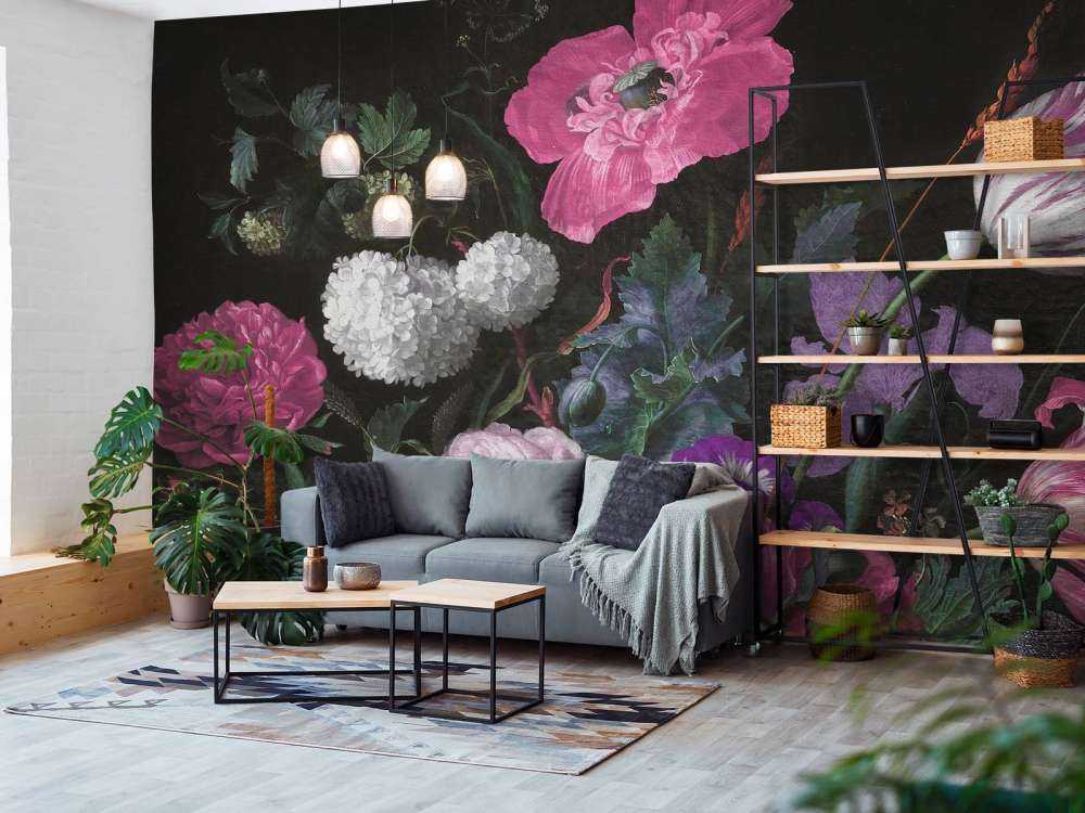 Baroque flowers still life - moody pink