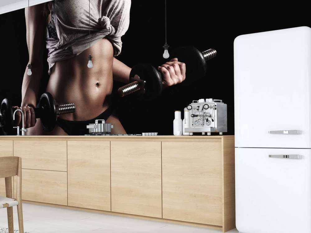 Woman with abdominal muscles