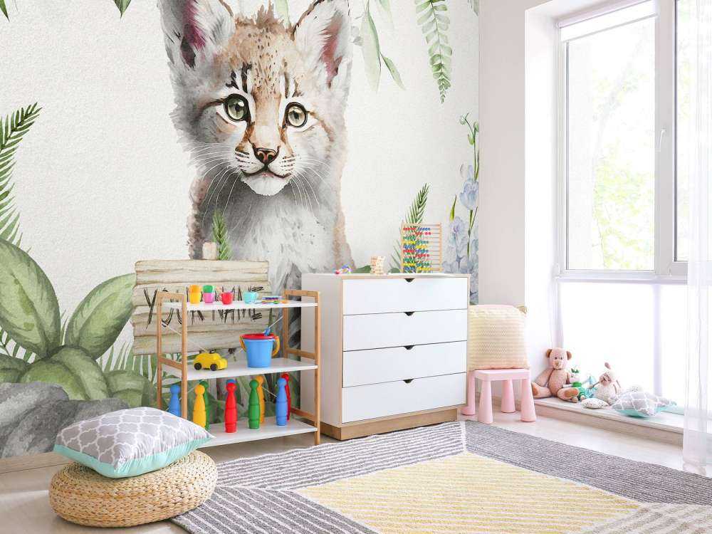 Baby lynx in the jungle