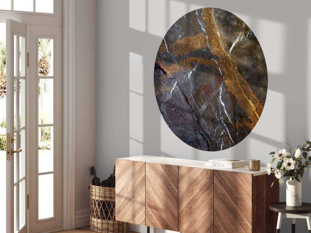 Marble with fine lines