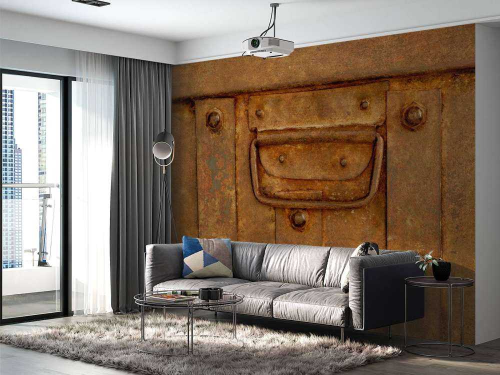Rusted handle