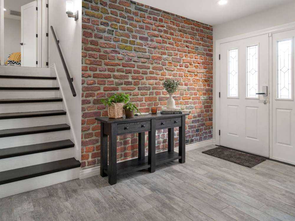 Wall with big and small bricks