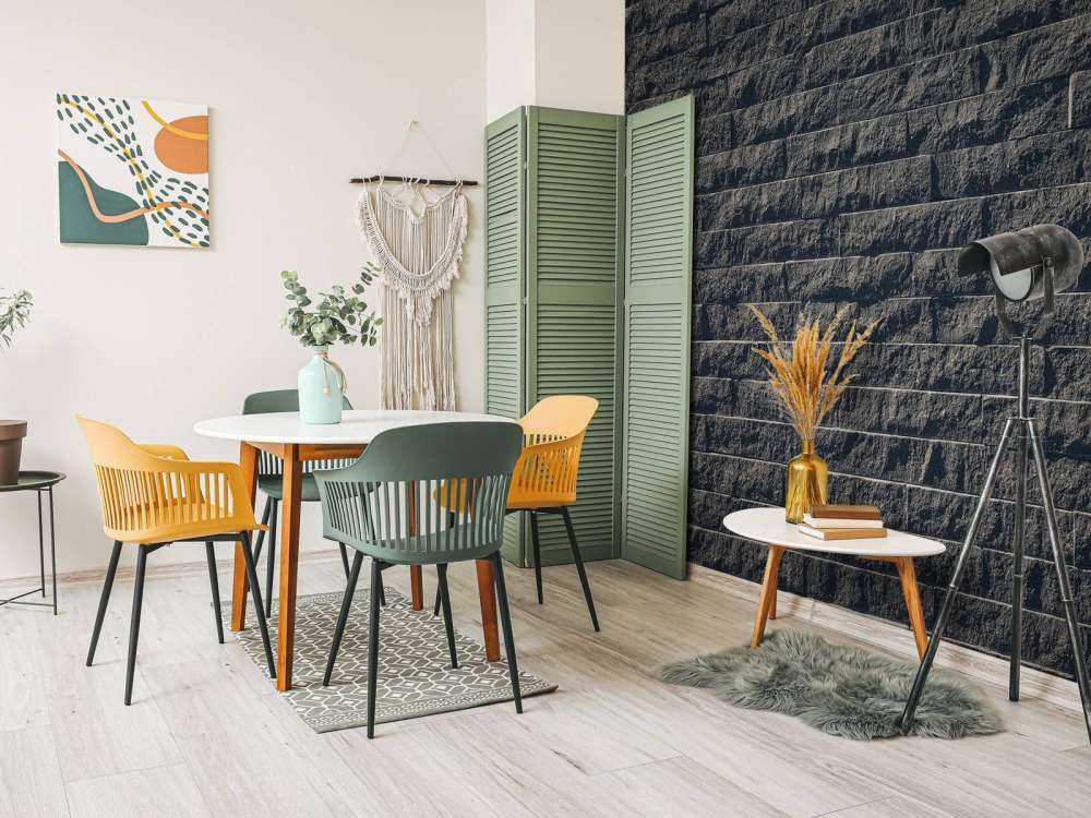 Wall with dark stones