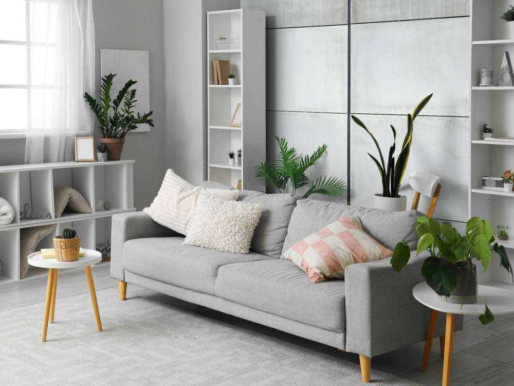 Wall of concrete slabs 