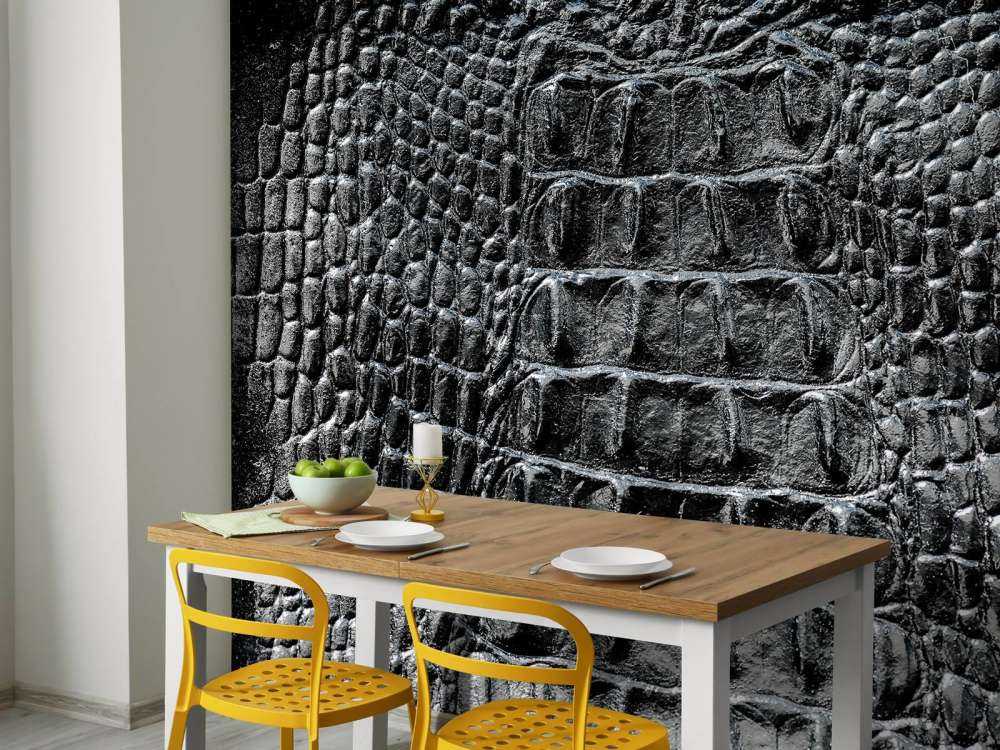 Crocodile skin in black