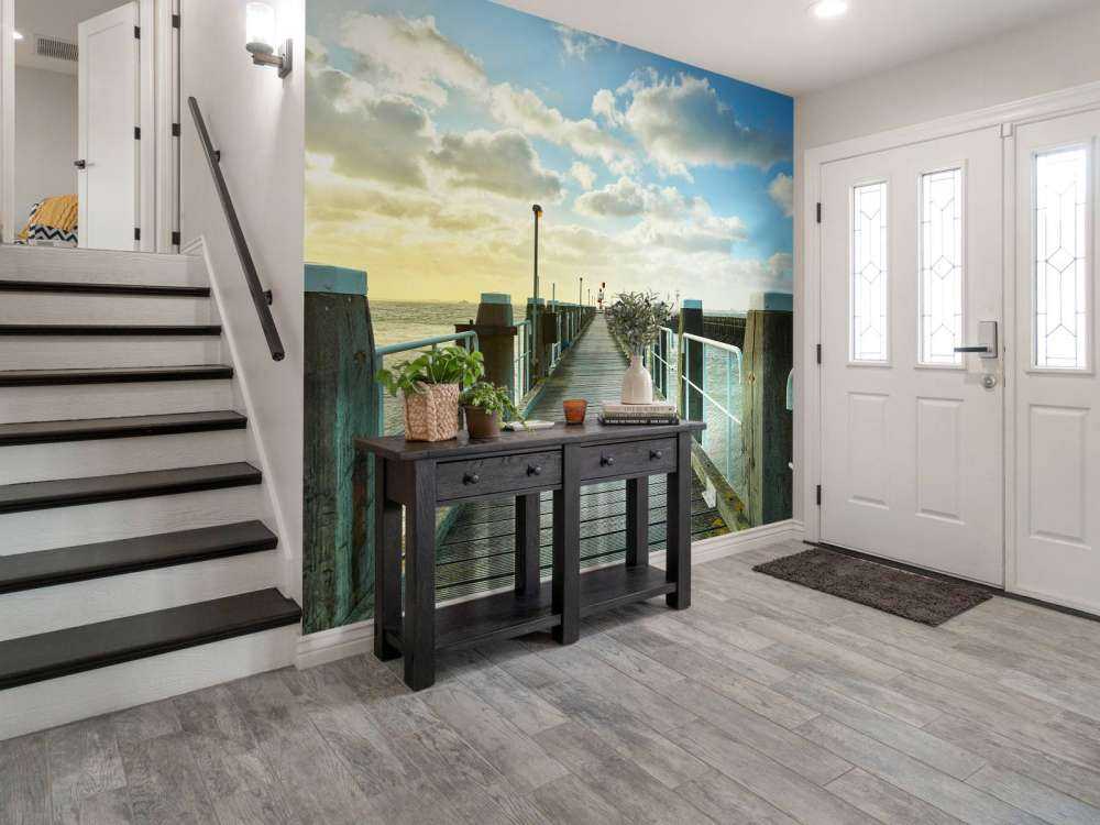 Scaffolding on the coast