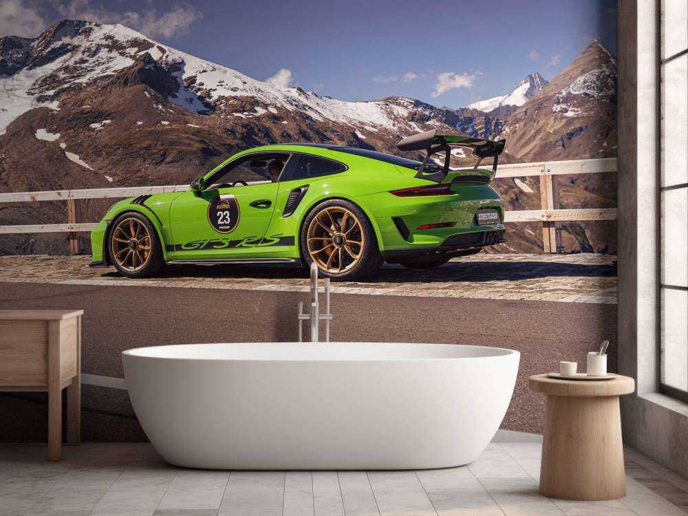 Porsche 911 GT3 RS in the Alps