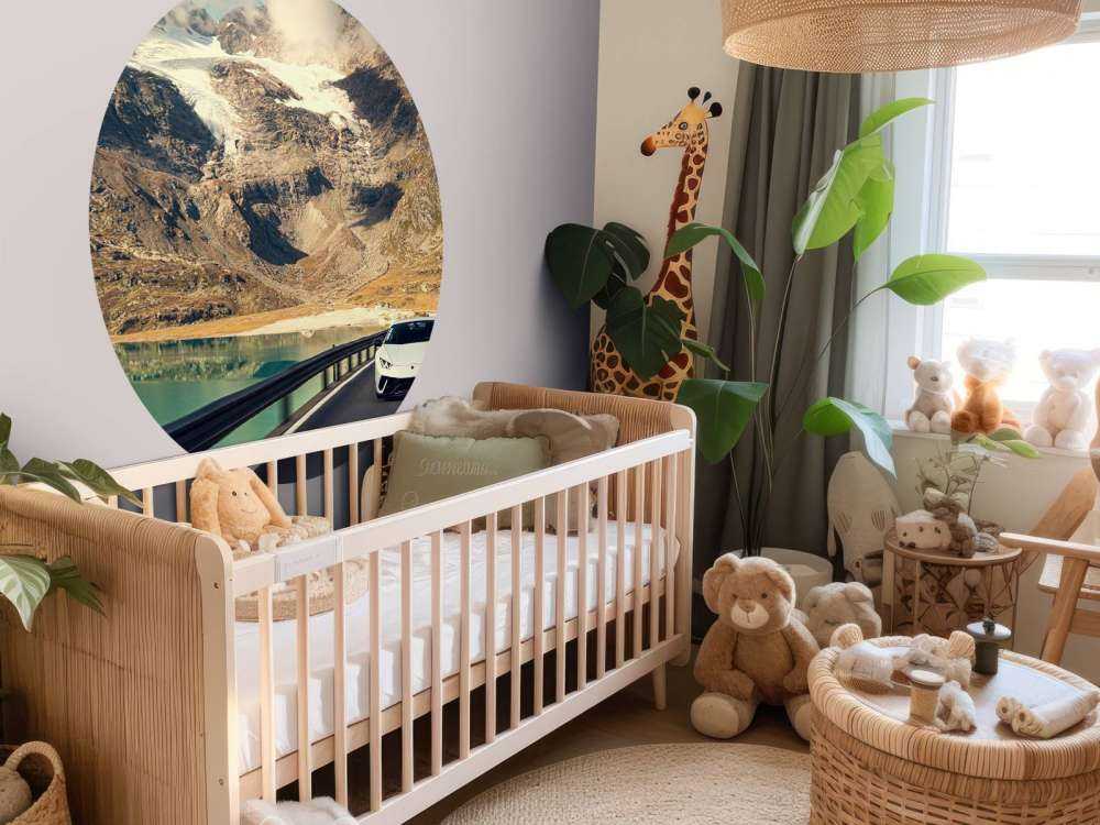 Lamborghini Huracán in the mountains