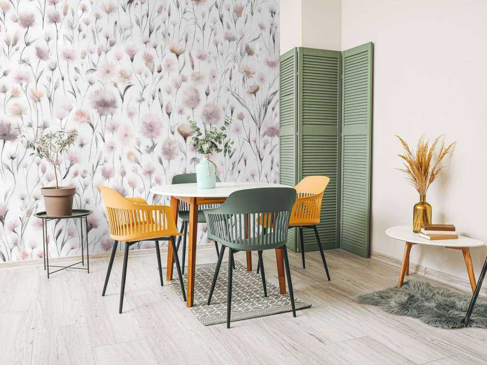 Cornflowers and field grasses pink