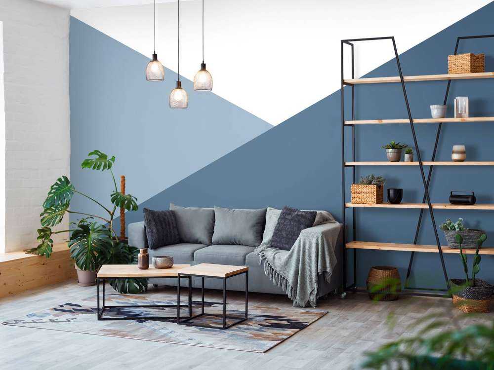 Triangles in shades of blue