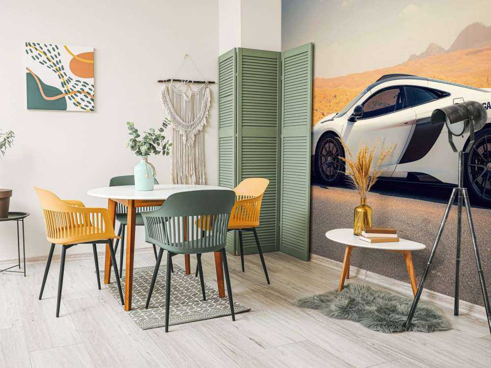 McLaren 675LT in the desert