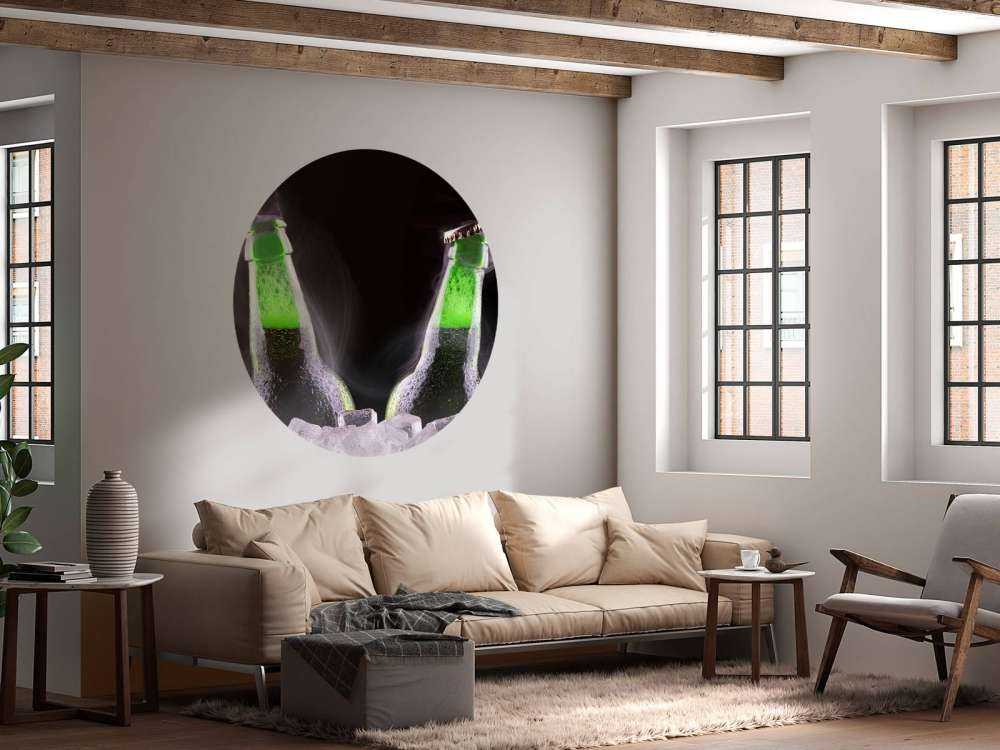 Groene bierflesjes in ijs