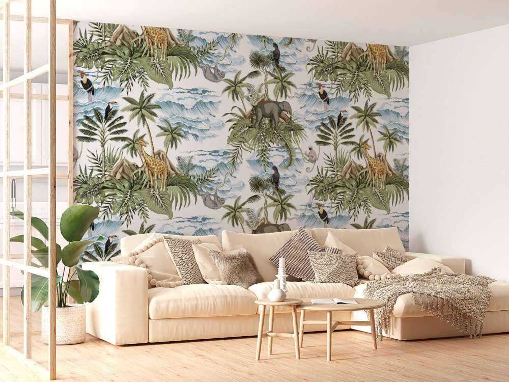 Animals between the leaves