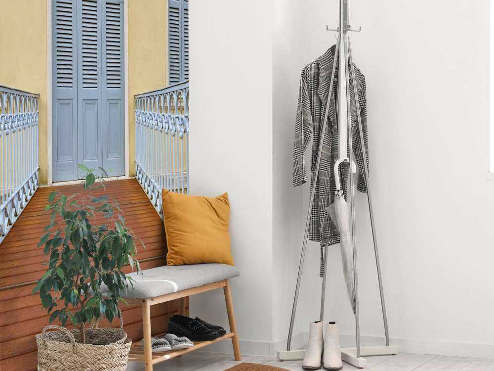 Bridge to old building