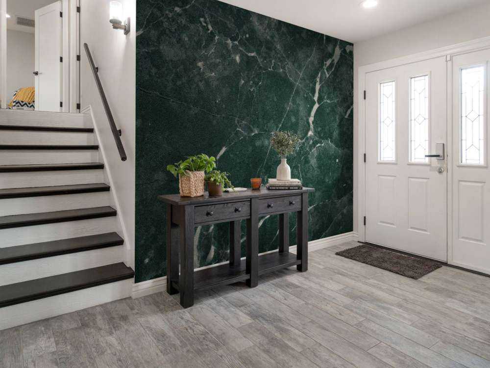 Classic marble with green tint
