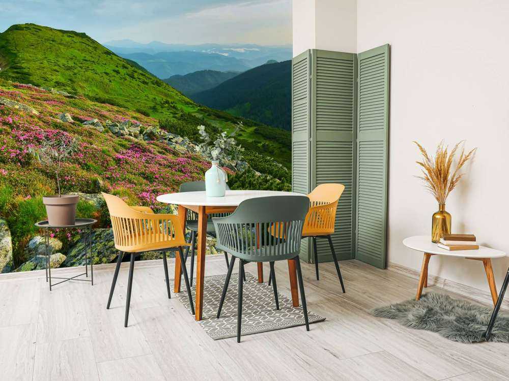 Rhododendrons in the mountains