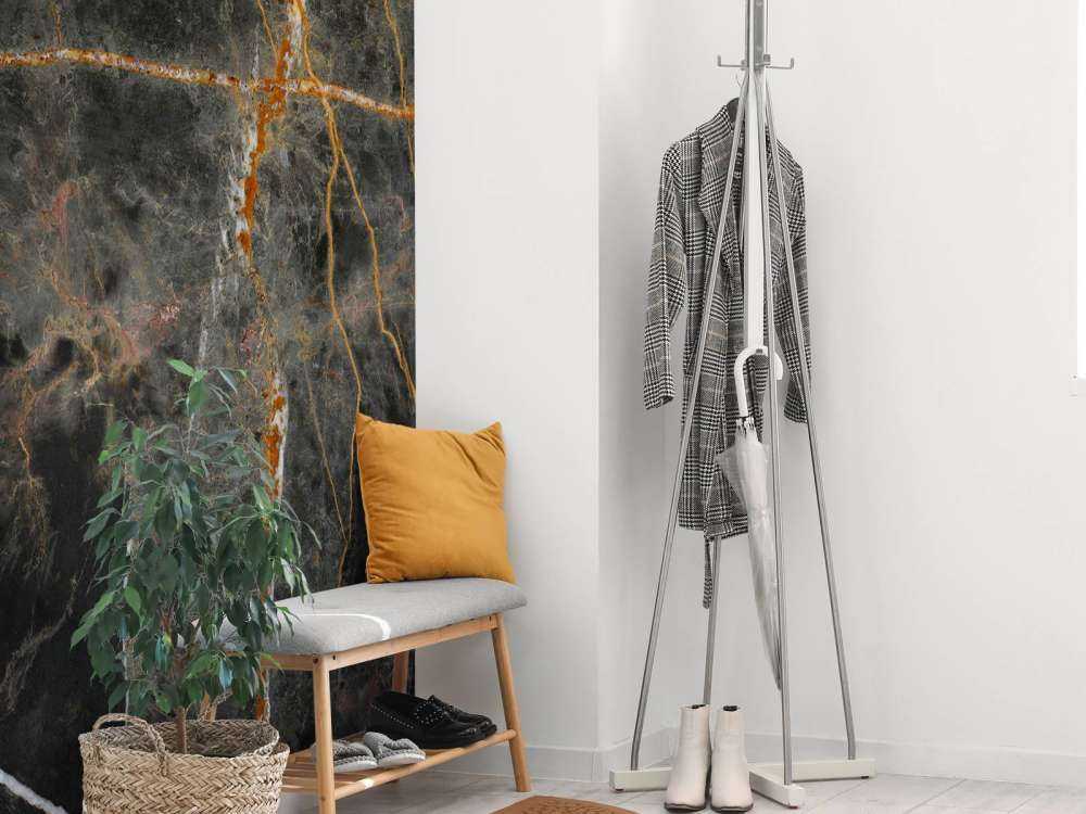 Dark marble with copper shades