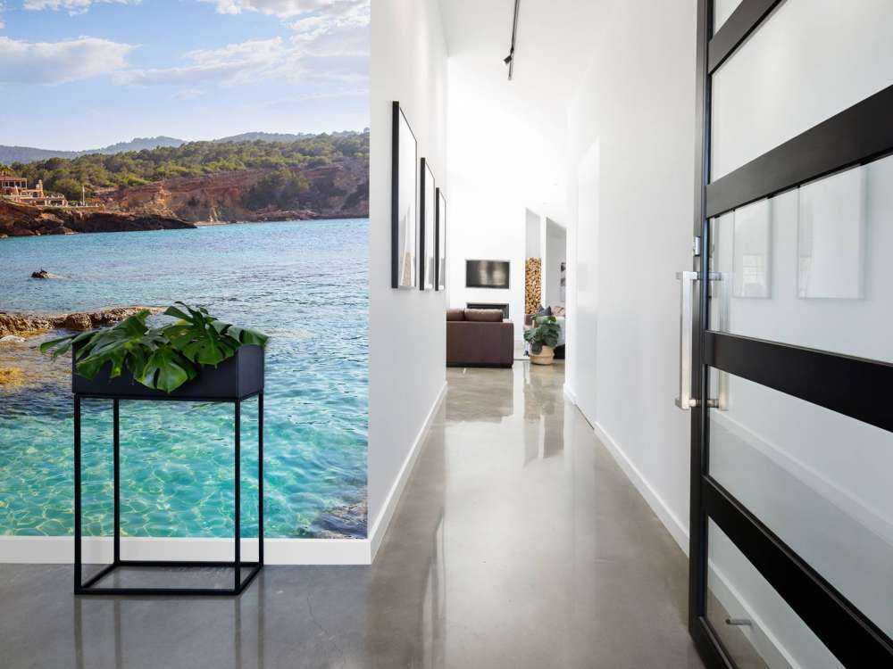 Uitzicht met blauw water