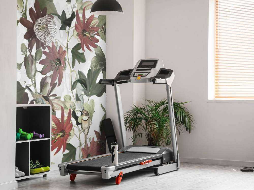 Seven Birds in Enchanted Foliage - Ivory