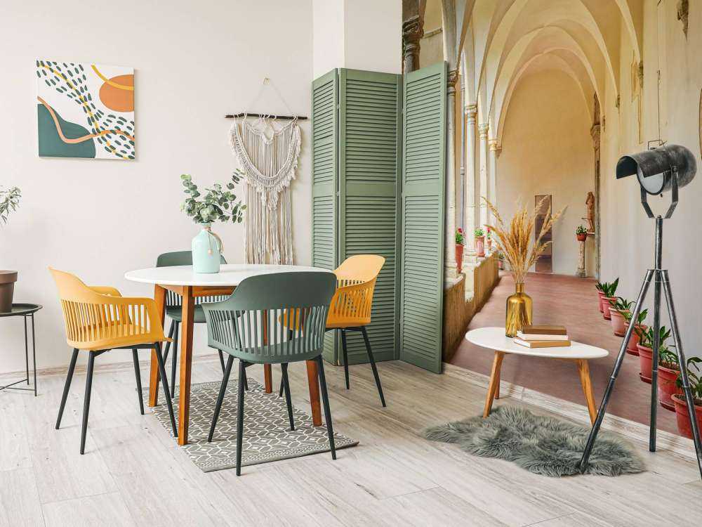 Courtyard with arches and plants