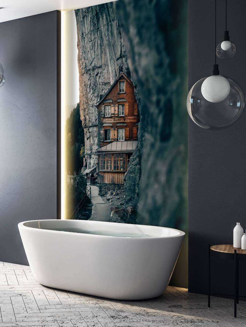 Mountain hut in the Alps