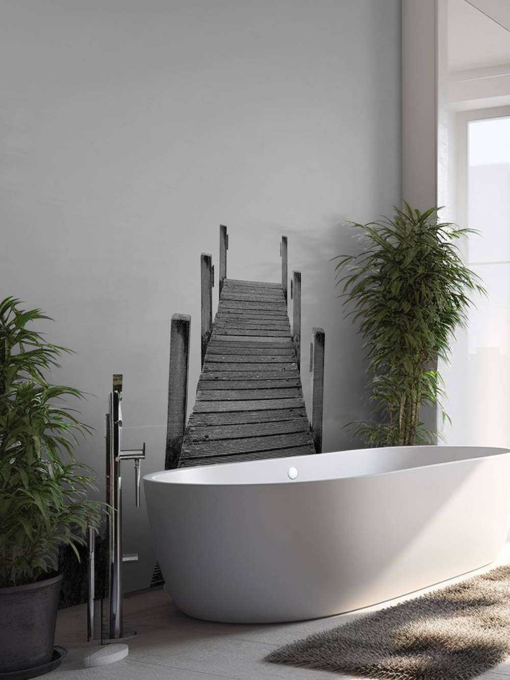 Steiger aan het water