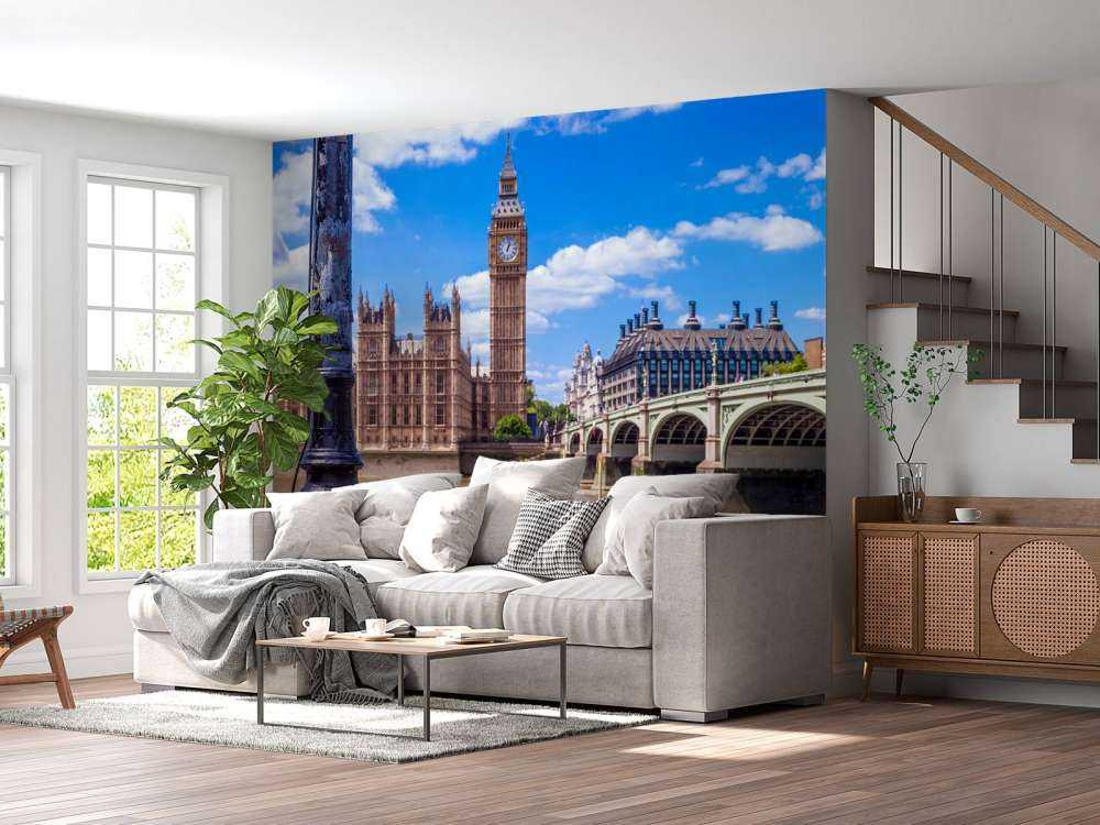 Pink roses in London