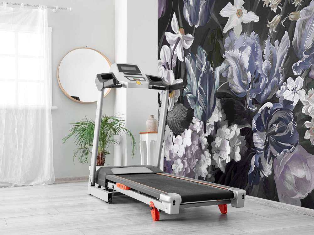 Bouquet with blue peonies