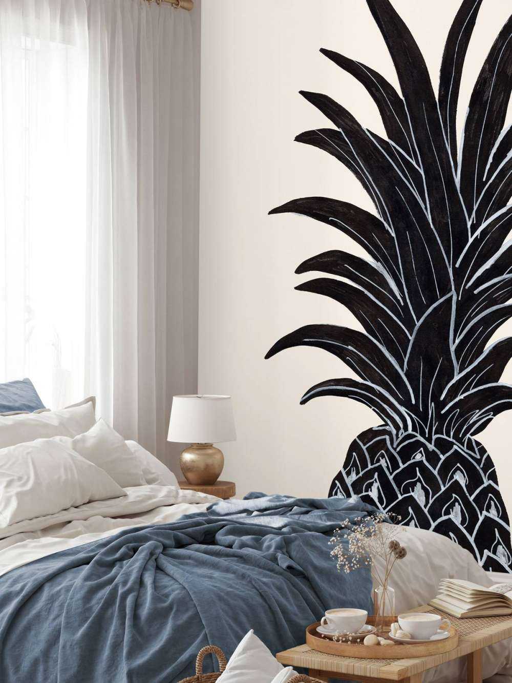 Black Pineapple