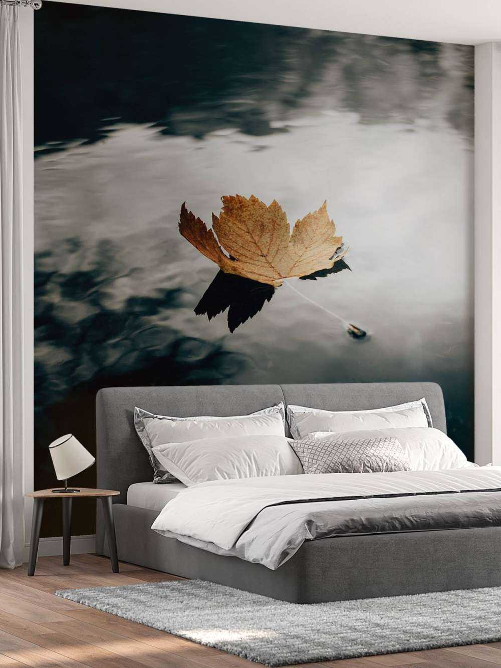 Autumn leaf