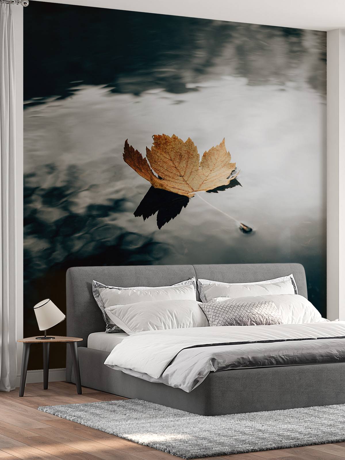 Autumn leaf