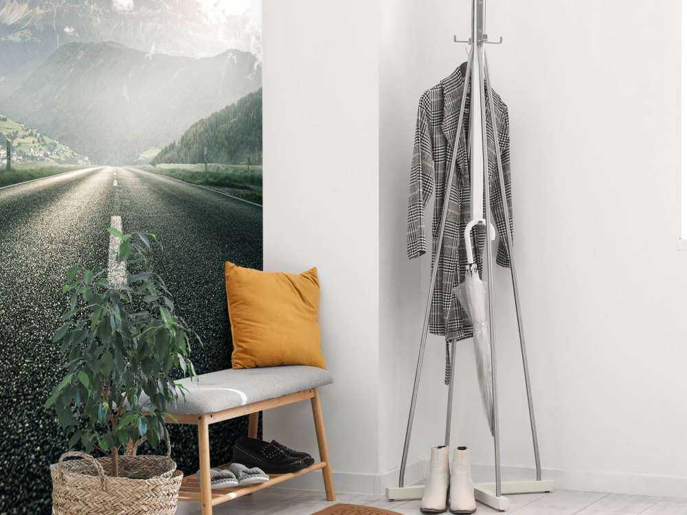 Road in mountainous landscape