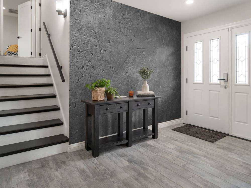 Grey concrete wall