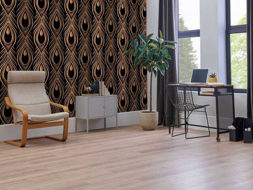 Golden Peacock Eye Symphony