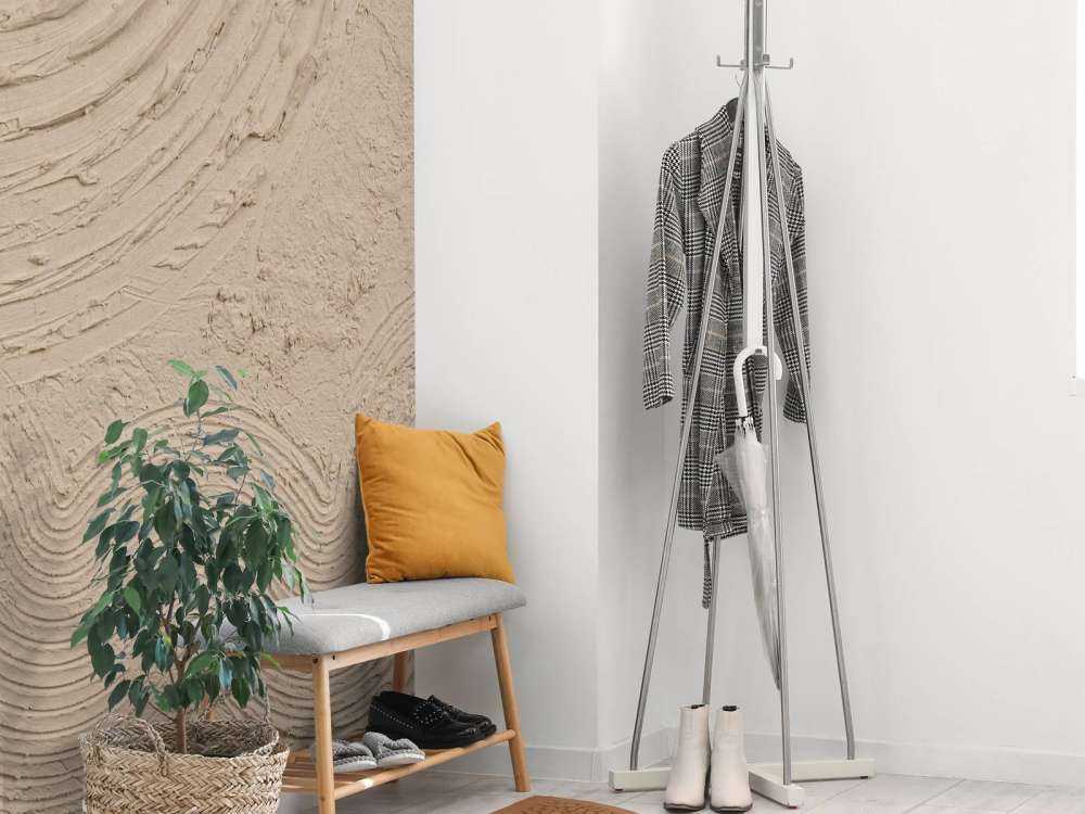 Organic shapes and lines in taupe