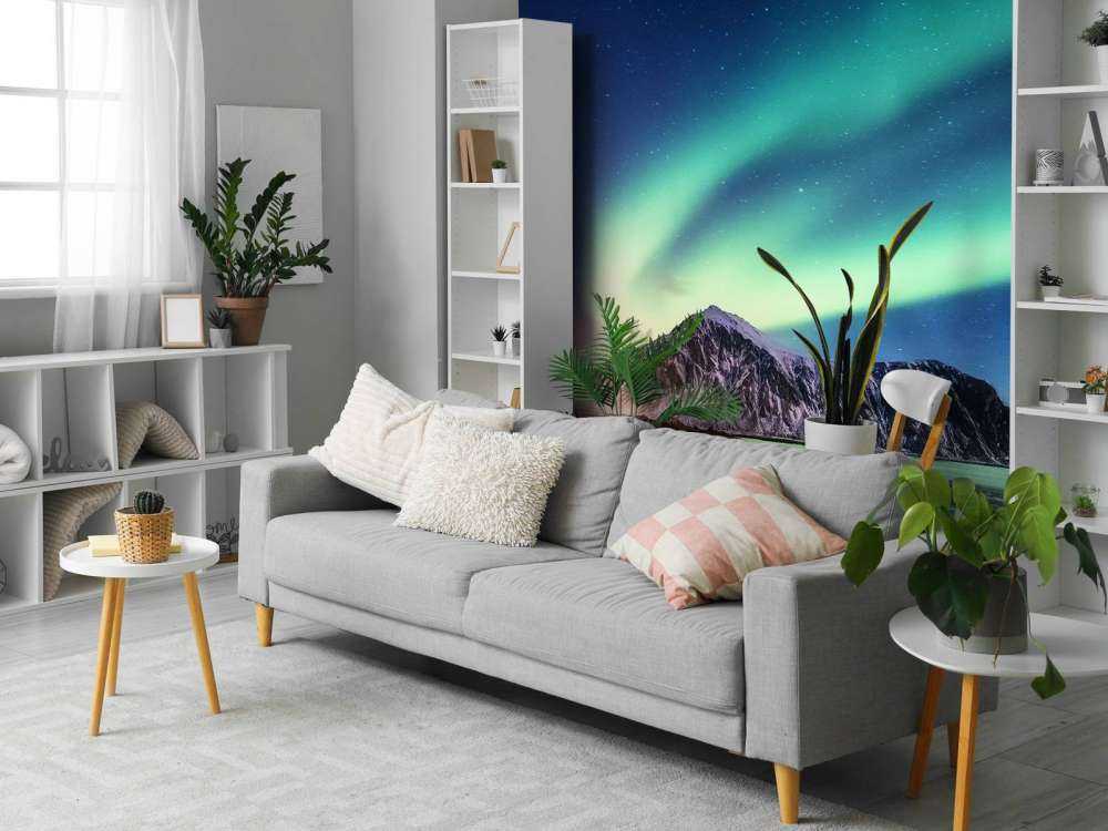 Clear northern lights