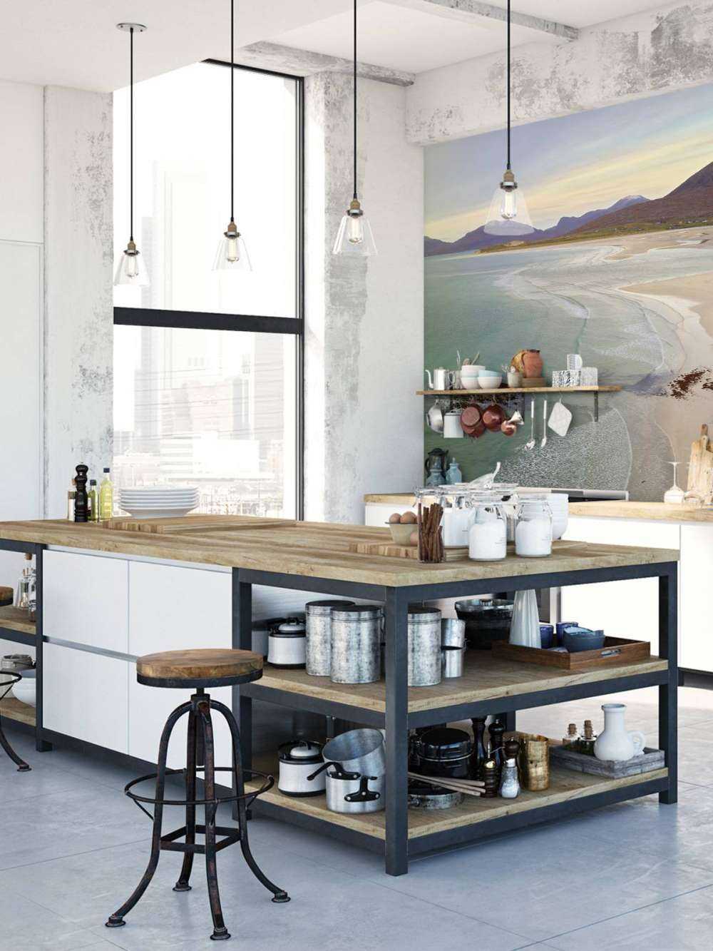 Sea and mountains along the coast