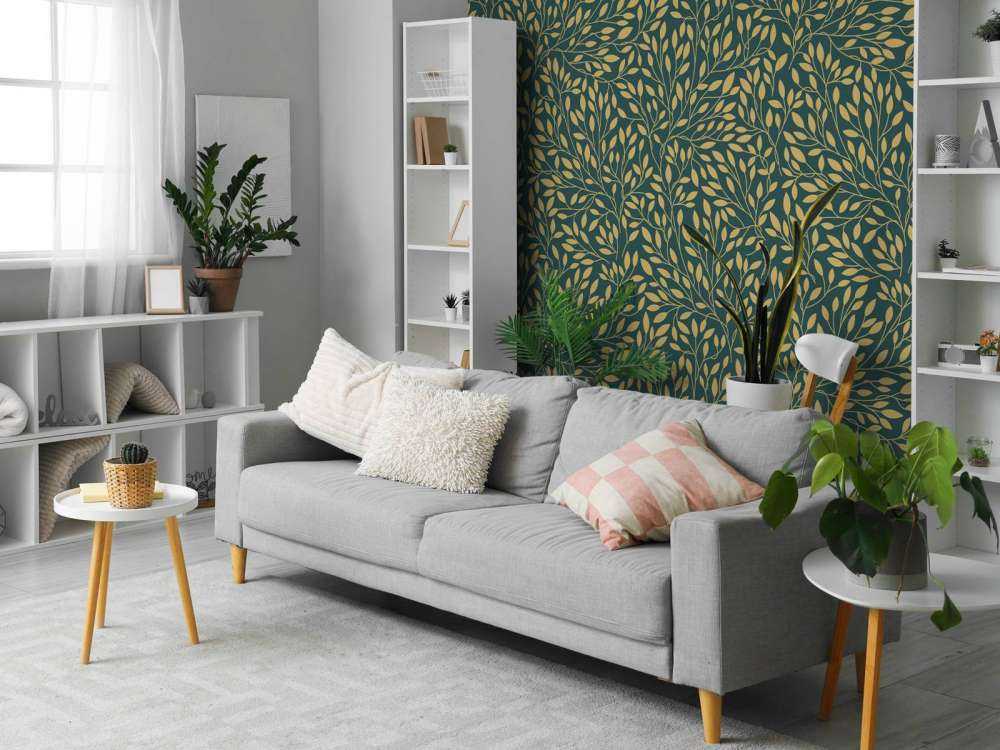 Luxury floral pattern yellow gold