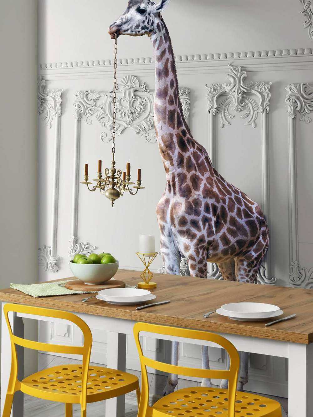 Giraffe with candlestick