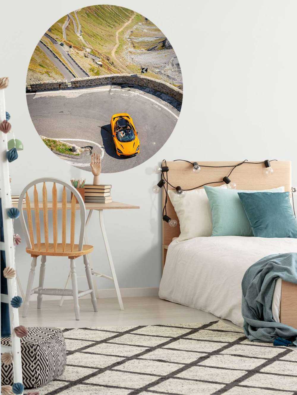 McLaren on Stelviopas - color