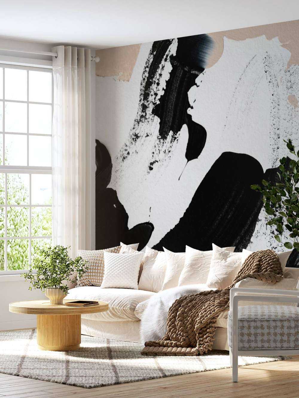 Black and Nude No 1