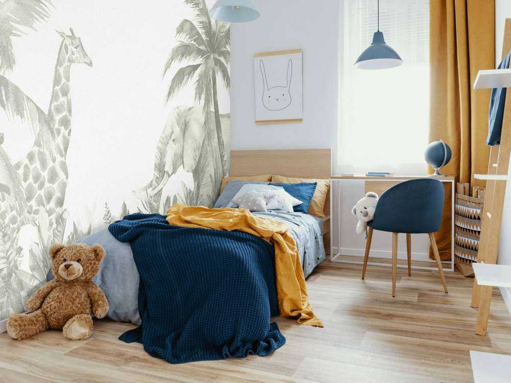 Various jungle animals in green