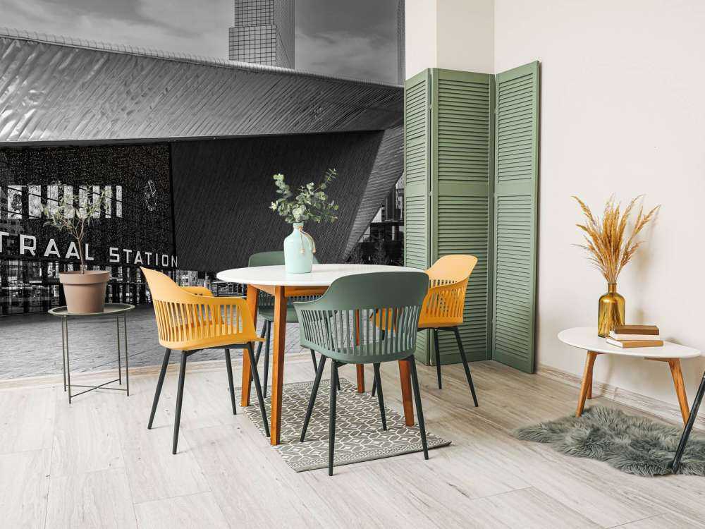 Dynamic Perspective on Central Station