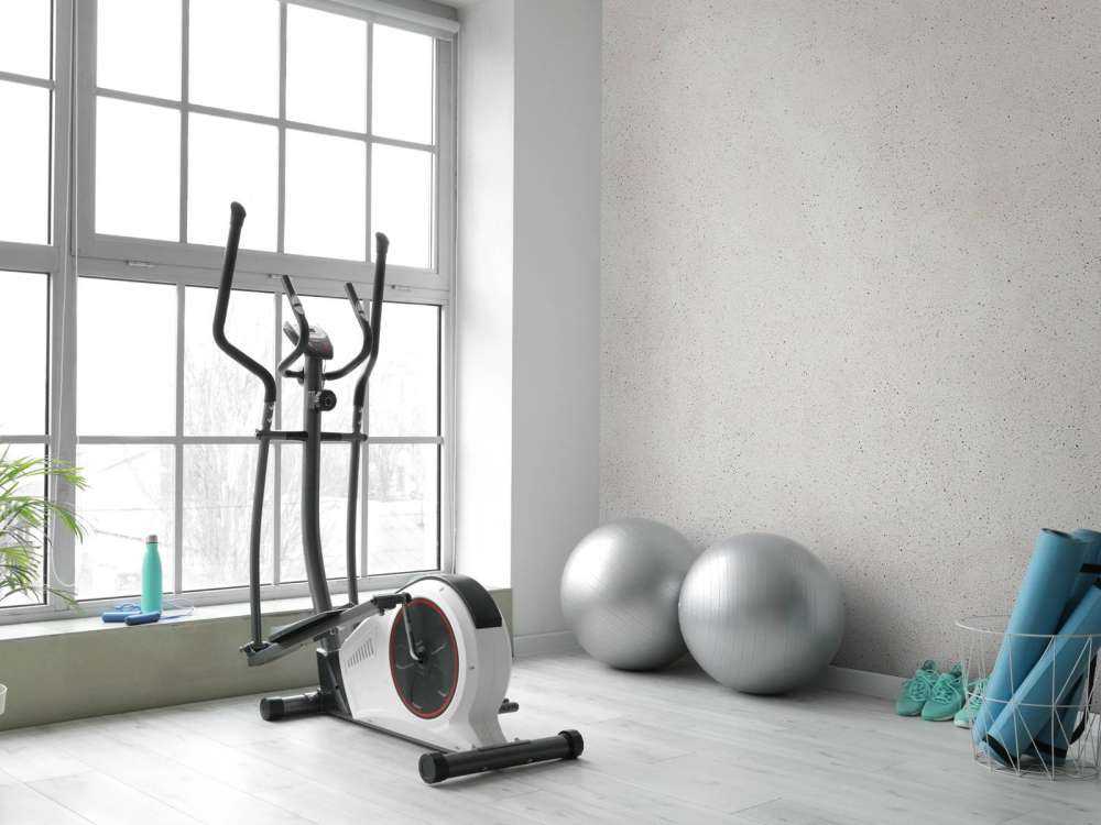 Concrete structure with fine stones